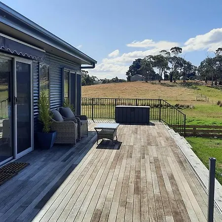 Private Getaway Close To Clifton Beach Hobart Exterior photo