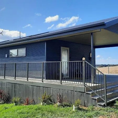 Private Getaway Close To Clifton Beach Hobart Exterior photo